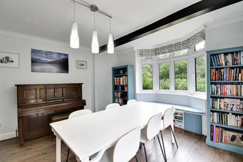 Dining Area 1.jpg