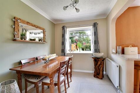 Dining Room 1.jpg
