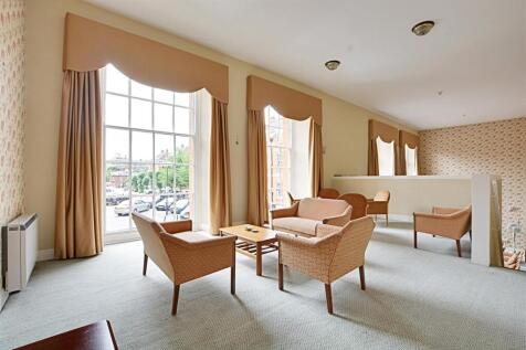 Residents Lounge 1.jpg