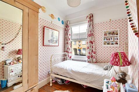 Bedroom 3.jpg