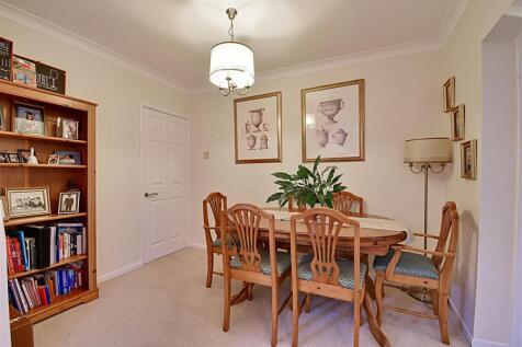 Dining Room.jpg