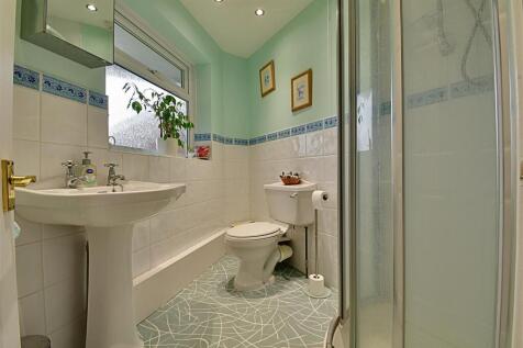 Ensuite.jpg