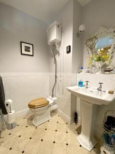 Ground Floor WC/Shower Room