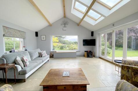 Living/Garden Room