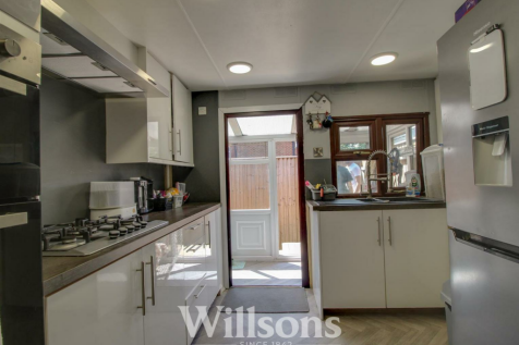Kitchen 3.png