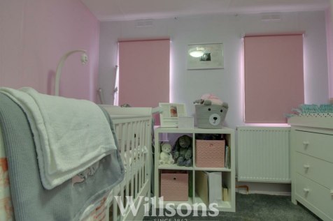 Bedroom E.png