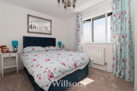 Bedroom 5 - Copy.jpg