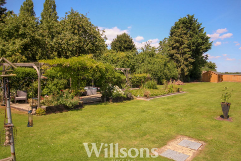 rear garden c.png