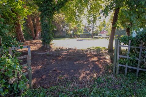 access off Stn Road.jpg