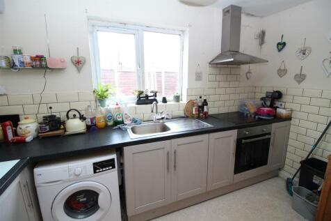 kitchen a.jpg