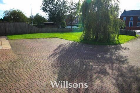 front gdn.jpg
