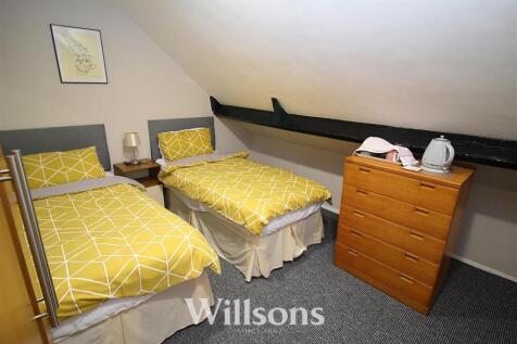 flat 1 bed 3.jpg