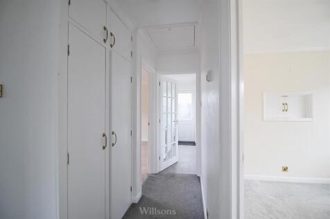 Entrance/Hallway