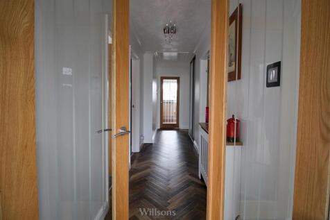 Entrance/Hallway