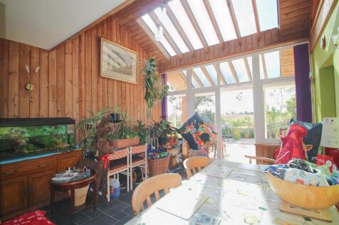 Sun Room/Diner