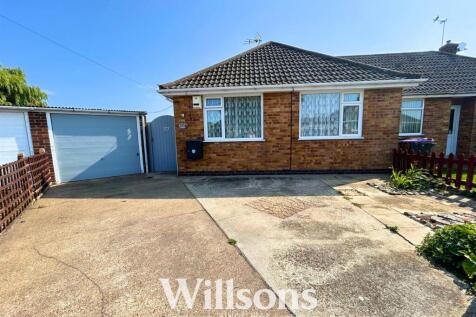 Front of property.jpg