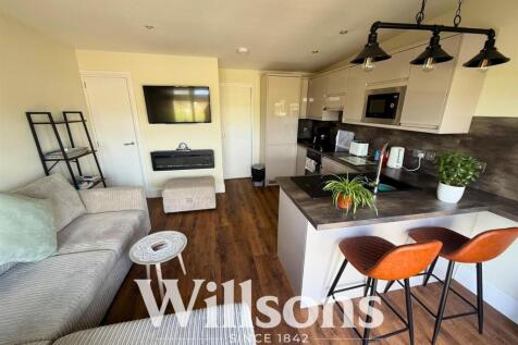 Kitchen and Lounge