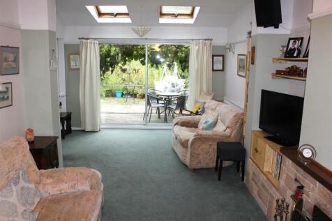 Rear Sitting Area