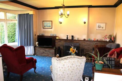 Front Lounge