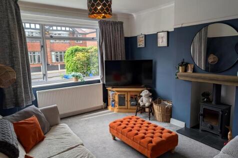 Front Lounge