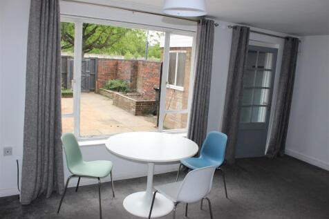 Rear Lounge