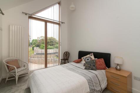 Bedroom Seven