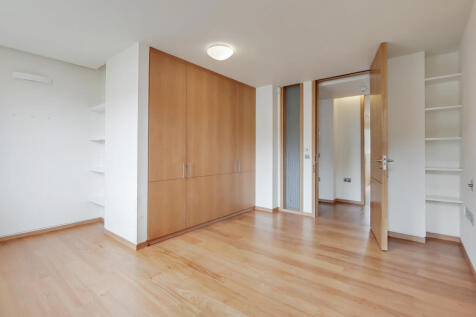 2_Master Bedroom-1
