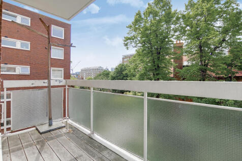 7_Balcony-0