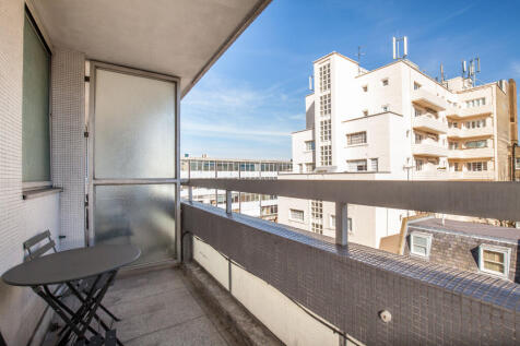 Balcony 1.jpg