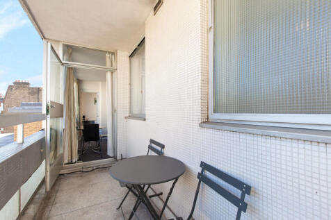 Balcony.jpg