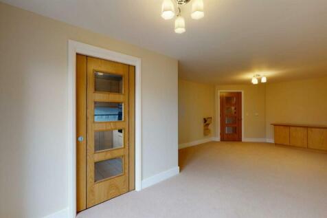 Living Room 2.jpg