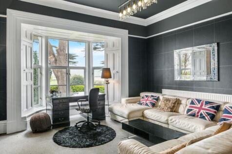 0693WollastonLodge-39.jpg