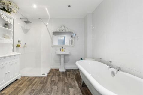 0693WollastonLodge-51.jpg