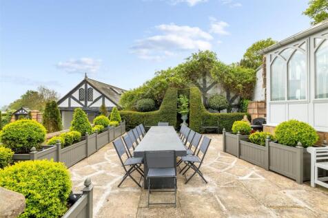0693WollastonLodge-13.jpg