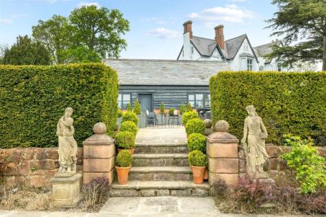 0693WollastonLodge-21.jpg