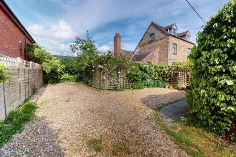 Lower House, Westbury Driveway.jpg