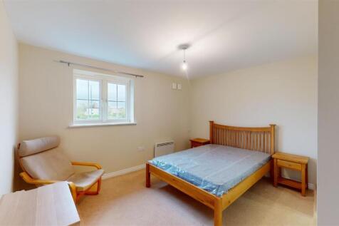 Greenfield Gardens 22 Bedroom One.jpg