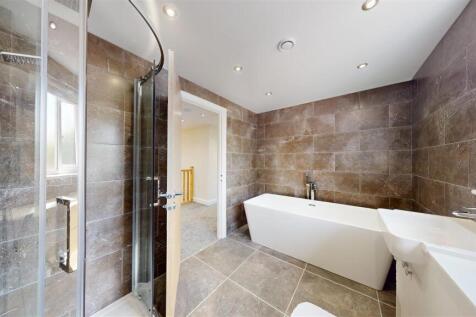 Stoney Acres 2 Bathroom 2.jpg
