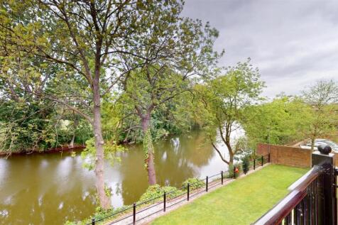 Chester Street 15a, Baclony View 2.jpg