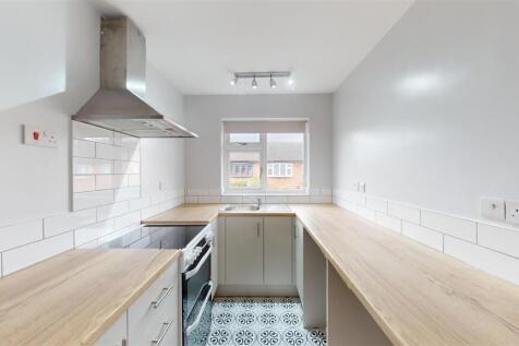 Bromley Road 29 Kitchen.jpg