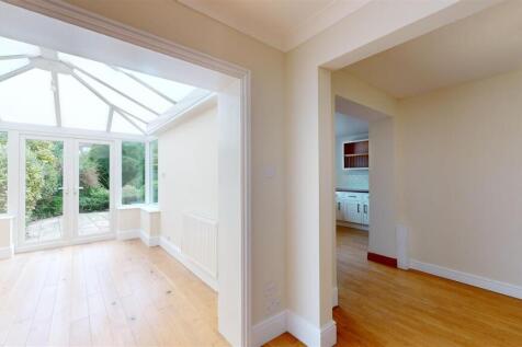 Oakfield Road 50 Conservatory.jpg
