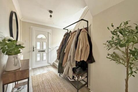 3a8dbb4b-07be-4d4f-8a75-30bb8a12b42e.jpg