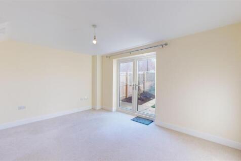 Hendrick Crescent 37 Living Room.jpg