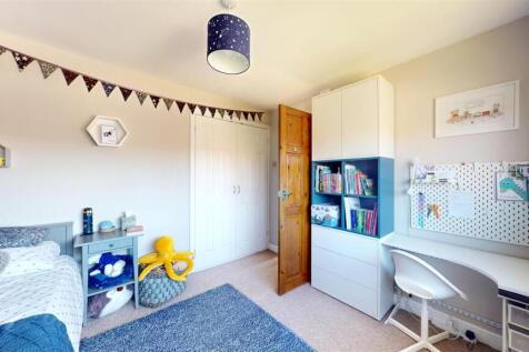 Combermere Drive 5 Bedroom Two.jpg