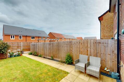 Pankhurst Way 3 Rear Garden 2023.jpg