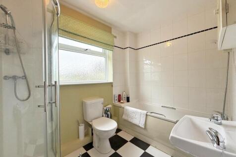 b08ac65d-8a3b-4177-aeb0-98ac98780aa2.jpg