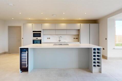 King Edwards Fields 5 Kitchen.jpg