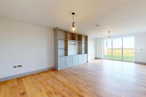 King Edwards Fields 5 Sitting Room.jpg