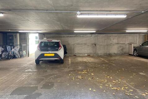 Parking.jpg