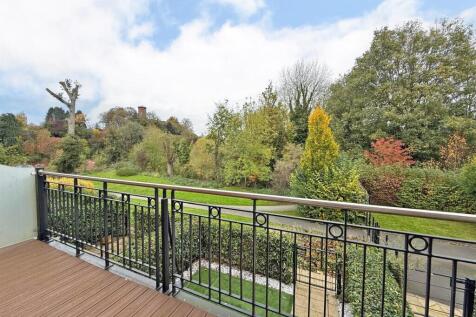 10 cadman balcony.jpg